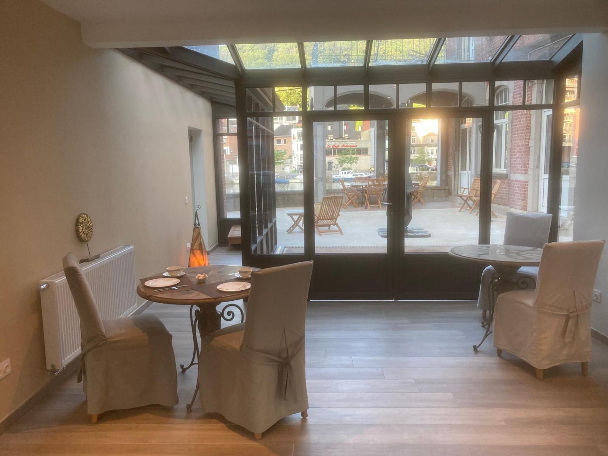 Bed and Breakfast Les Terrasses De Sax Dinant Exterior foto