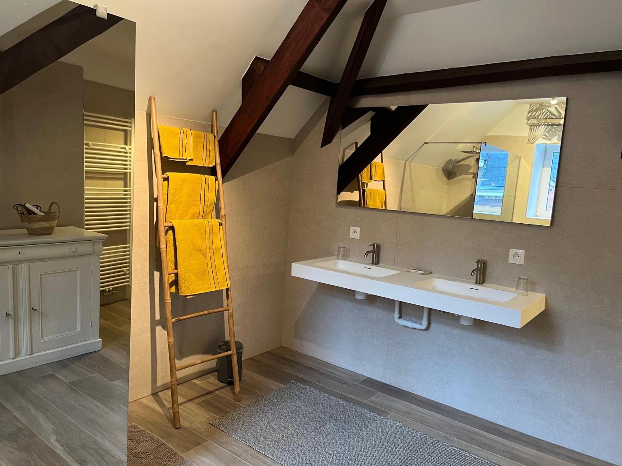 Bed and Breakfast Les Terrasses De Sax Dinant Zimmer foto