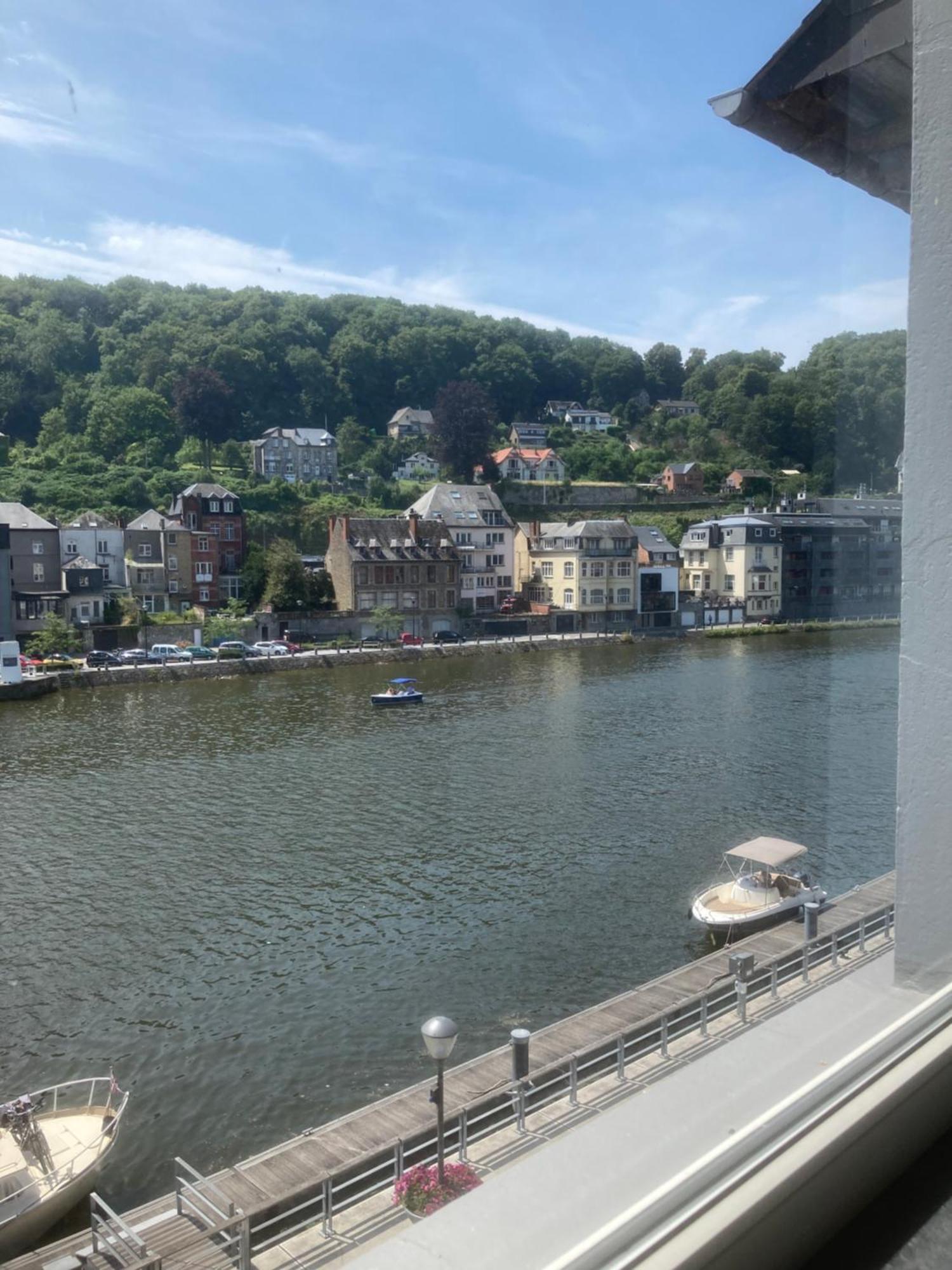 Bed and Breakfast Les Terrasses De Sax Dinant Exterior foto